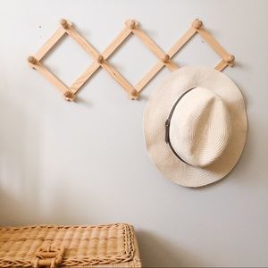 ✨Featured on @poshmarkcanada ✨ Peg Rack